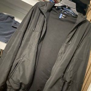 Men’s windbreaker